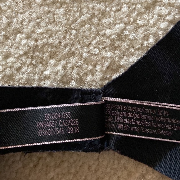 Victoria’s Secret padded push-up bra black with bronze snake skin size 32C - Picture 3 of 4